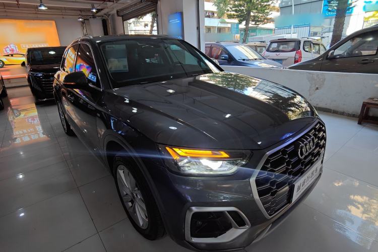 Used Audi Q5L 2022 40T Luxury Dynamic Model Exterior 2