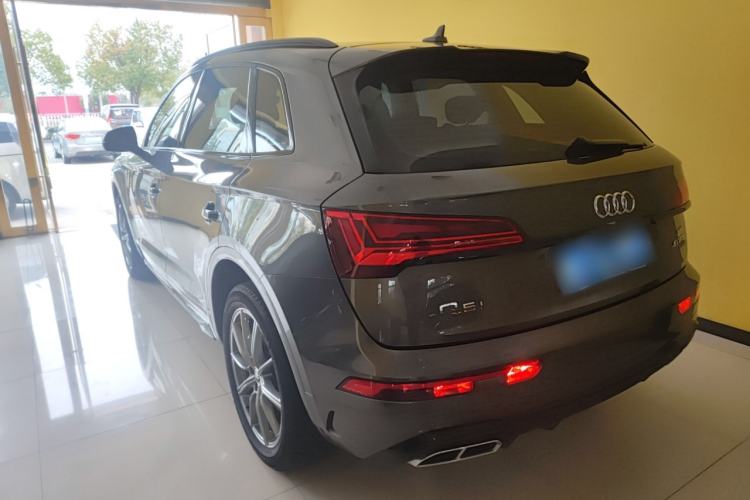 Used Audi Q5L 2022 40T Fashionable and Dynamic Model Exterior 2