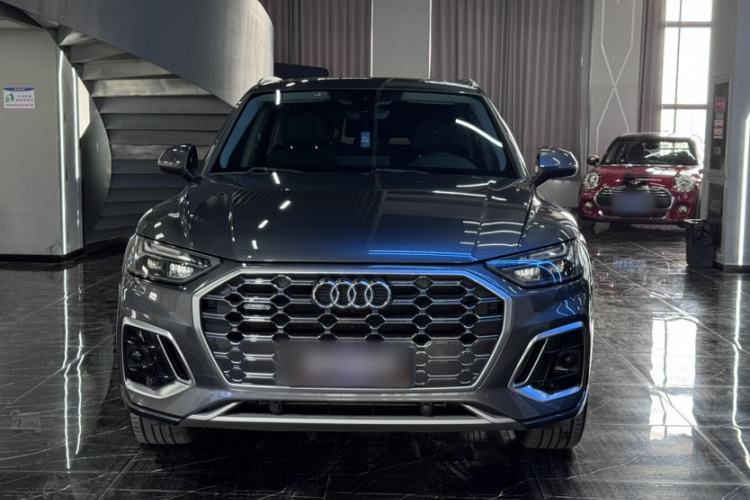 Used Audi Q5L 2022 40T Fashionable and Dynamic Model Exterior 3