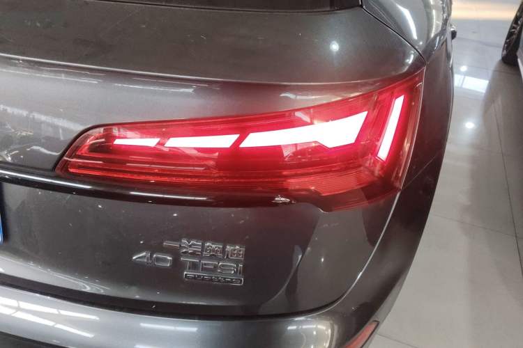 Used Audi Q5L 2022 40T Luxury Dynamic Model Exterior 3