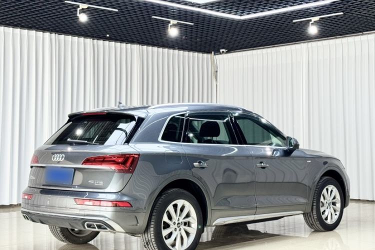 Used Audi Q5L 2022 40T Luxury Dynamic Model Exterior 3