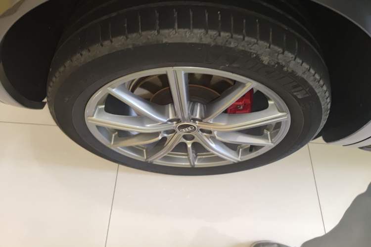 Used Audi Q5L 2022 40T Fashionable and Dynamic Model Exterior 5