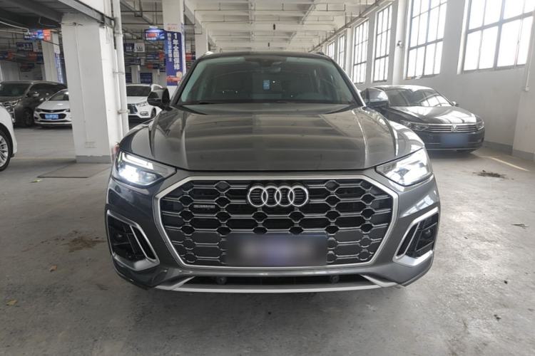 Used Audi Q5L 2022 40T Fashionable and Dynamic Model Front