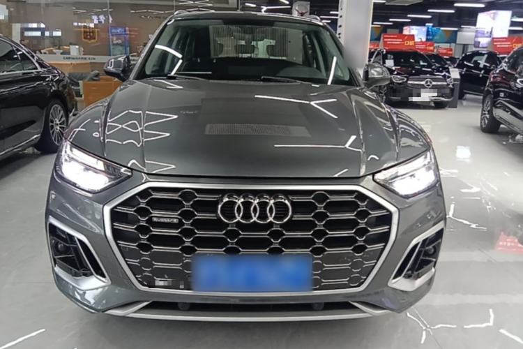 Used Audi Q5L 2022 Updated 45T Luxury Dynamic Version Front