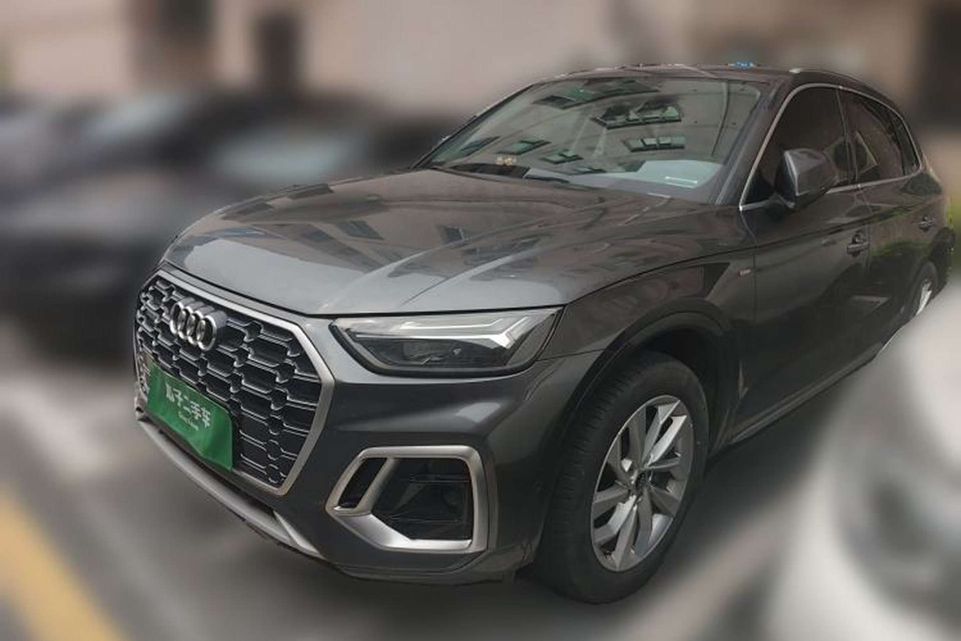 Used Audi Q5L 2022 40T Luxury Dynamic Model Front Left 45 Deg