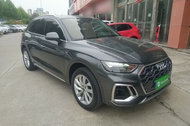 Used Audi Q5L 2022 Updated 40T Luxury Dynamic Edition Front Right 45 Deg