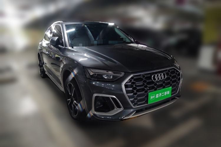 Used Audi Q5L 2022 40T Fashionable and Dynamic Model Front Right 45 Deg