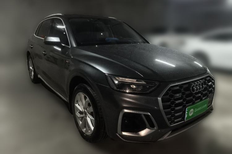 Used Audi Q5L 2022 40T Luxury Dynamic Model Front Right 45 Deg