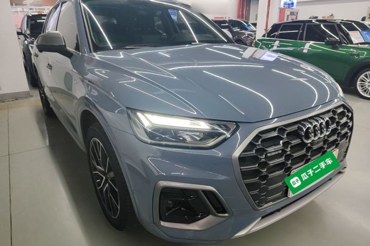 Used Audi Q5L 2022 40T RS Package Performance Model Front Right 45 Deg