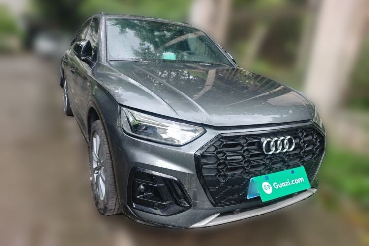 Used Audi Q5L 2022 Updated 40T Luxury Dynamic Edition Front Right 45 Deg