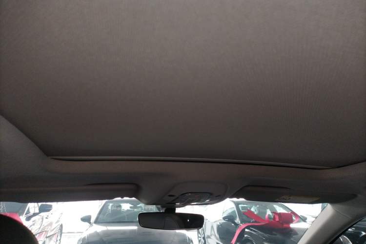 Used Audi Q5L 2022 40T Fashionable and Dynamic Model Headliner