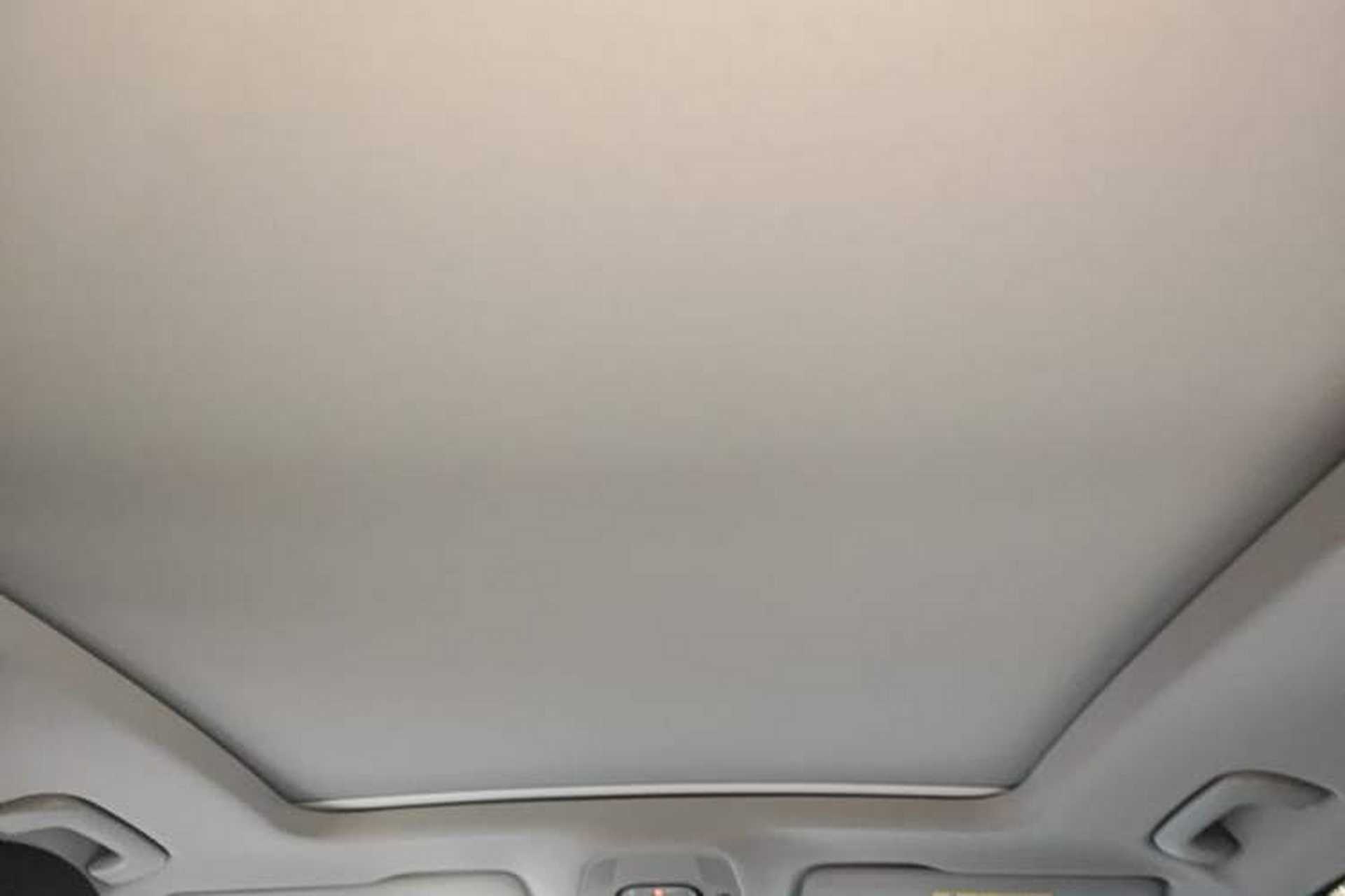 Used Audi Q5L 2022 40T RS Package Performance Model Headliner