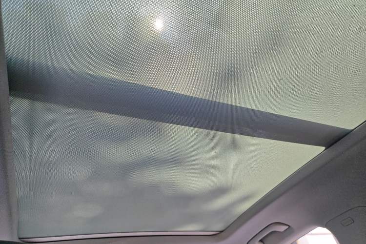 Used Audi Q5L 2022 Updated 40T Luxury Dynamic Edition Headliner