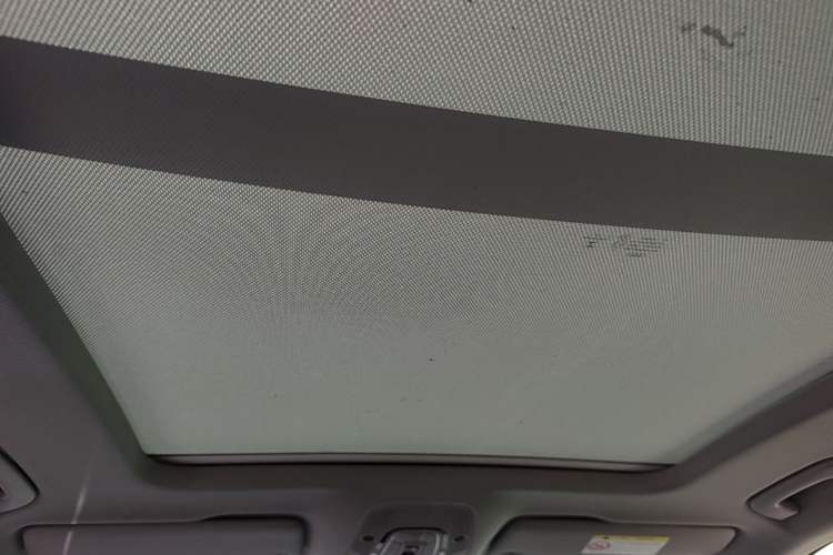 Used Audi Q5L 2022 40T Fashionable and Dynamic Model Headliner