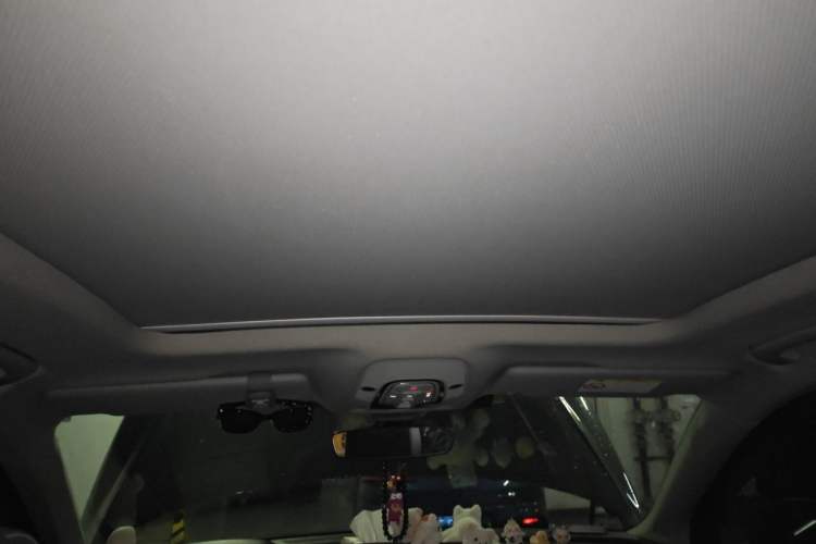 Used Audi Q5L 2022 Updated 45T Luxury Dynamic Version Headliner