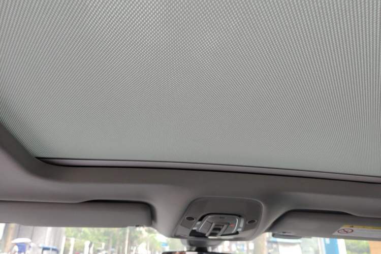 Used Audi Q5L 2022 45T Luxury Dynamic Model Headliner