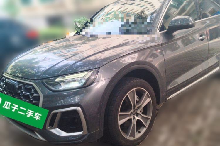 Used Audi Q5L 2022 45T Luxury Dynamic Model Guazi used car, China used car export, Used car for sale, Used cars, Cheapest cars for sale