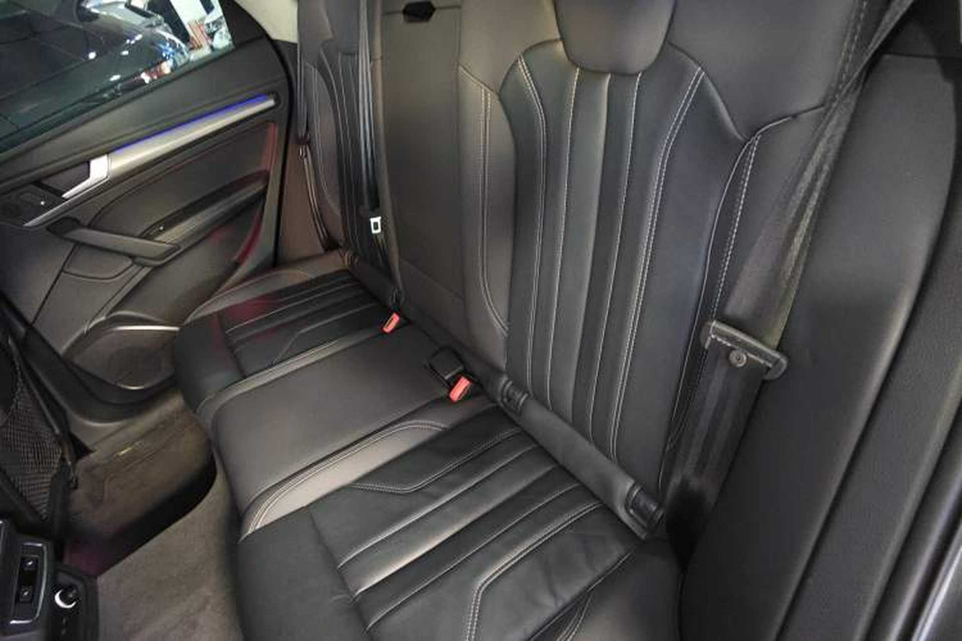 Used Audi Q5L 2022 40T Luxury Dynamic Model Interior 4