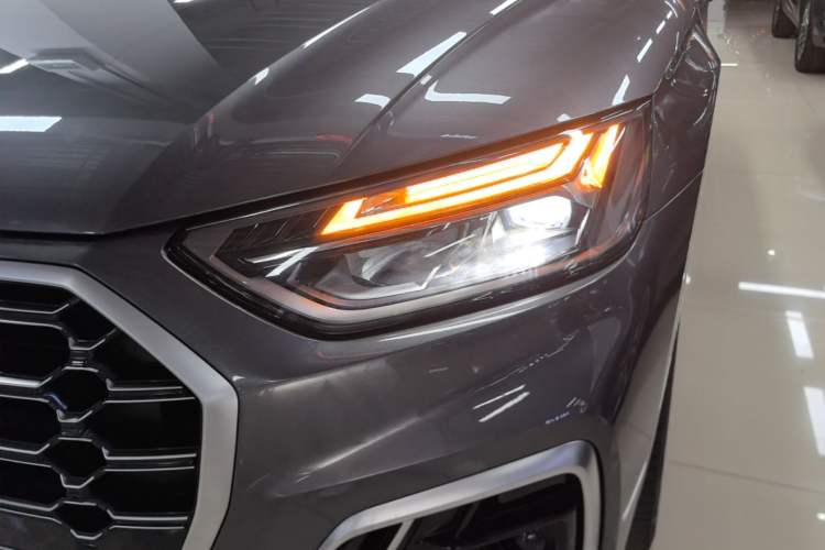 Used Audi Q5L 2022 Updated 45T Luxury Dynamic Version Left Front Headlight