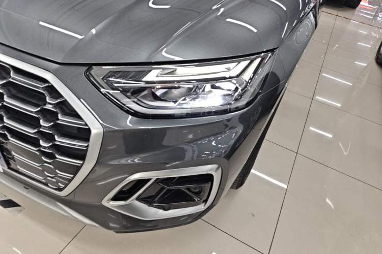 Used Audi Q5L 2022 Updated 40T Luxury Dynamic Edition Left Front Headlight