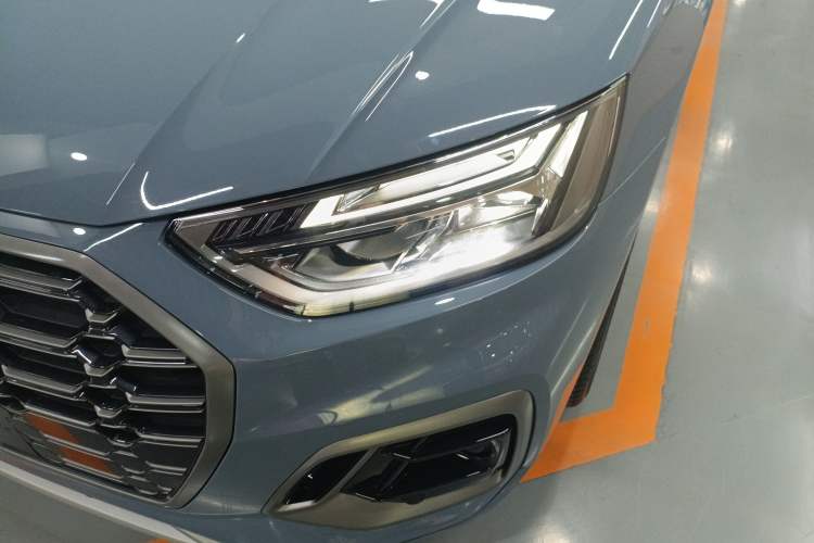 Used Audi Q5L 2022 40T RS Package Performance Model Left Front Headlight