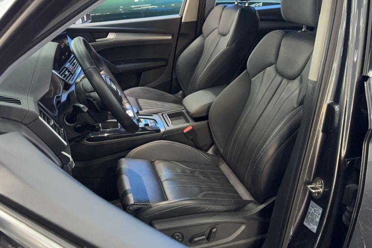 Used Audi Q5L 2022 40T Fashionable and Dynamic Model Left Front Seat