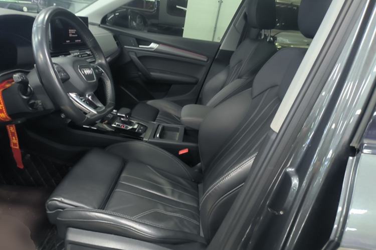 Used Audi Q5L 2022 40T Luxury Dynamic Model Left Front Seat