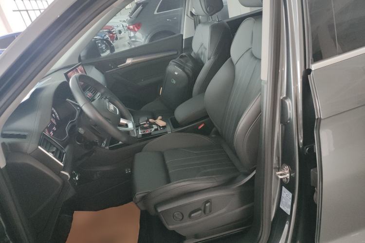 Used Audi Q5L 2022 Updated 40T Luxury Dynamic Edition Left Front Seat
