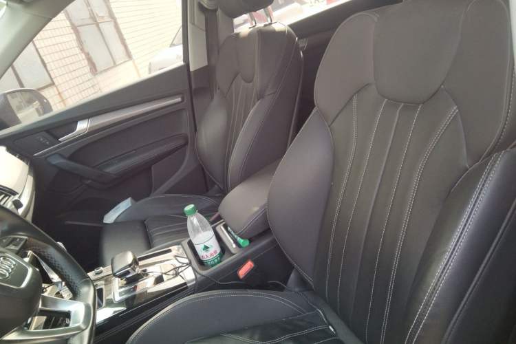 Used Audi Q5L 2022 40T Luxury Dynamic Model Left Front Seat