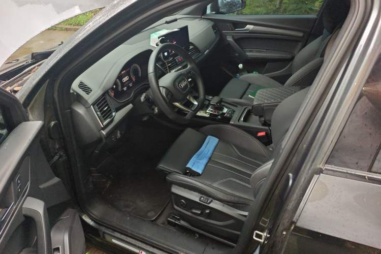 Used Audi Q5L 2022 Updated 40T Luxury Dynamic Edition Left Front Seat
