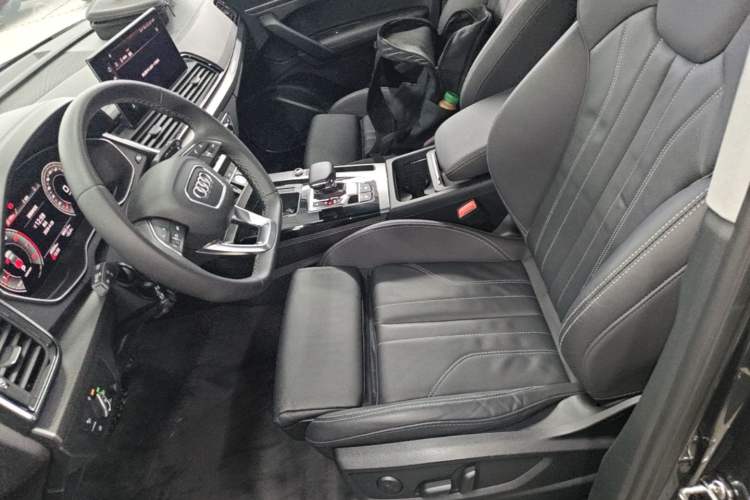 Used Audi Q5L 2022 Updated 40T Luxury Dynamic Edition Left Front Seat