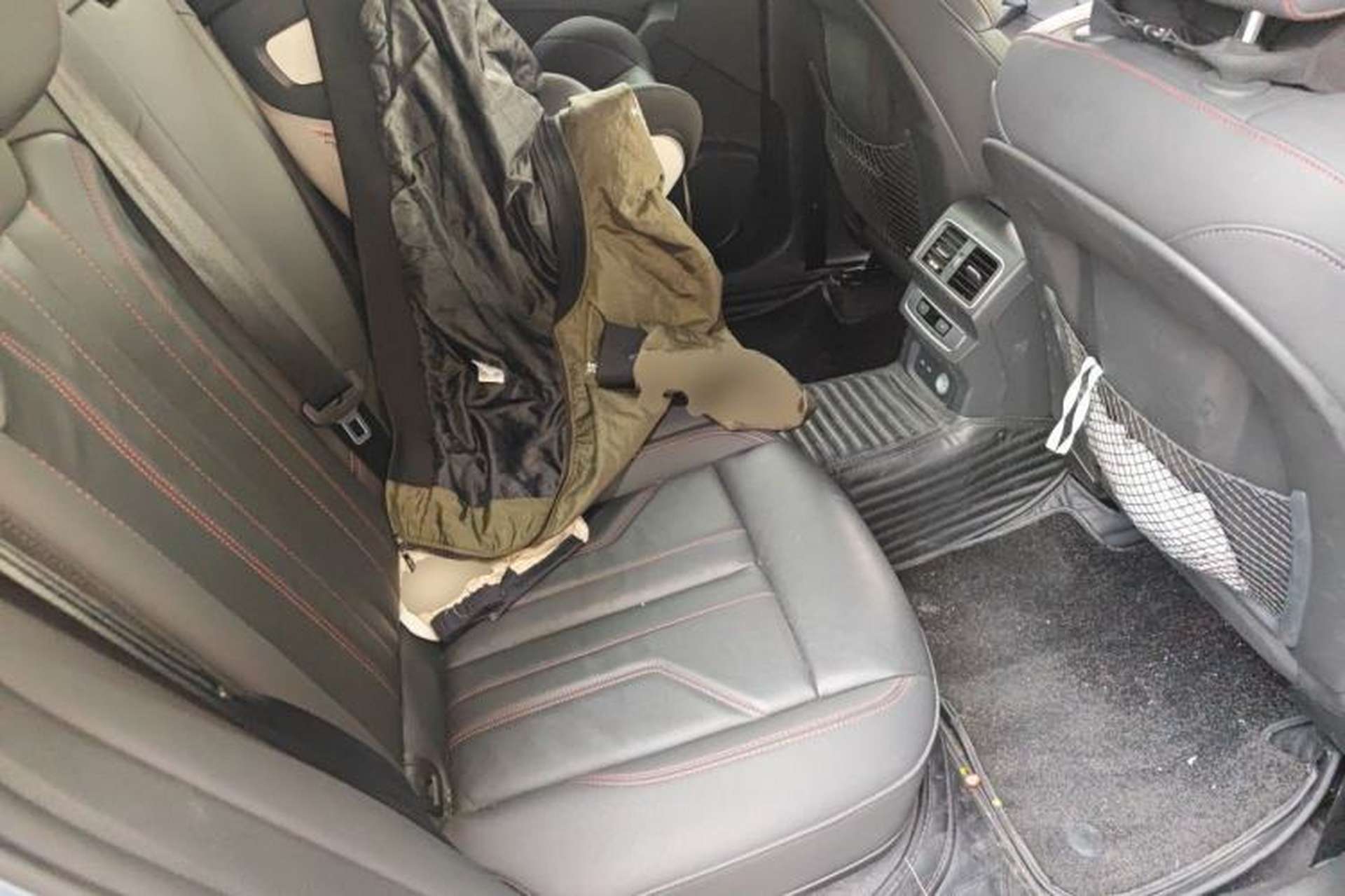 Used Audi Q5L 2022 40T RS Package Performance Model Left Rear Seat
