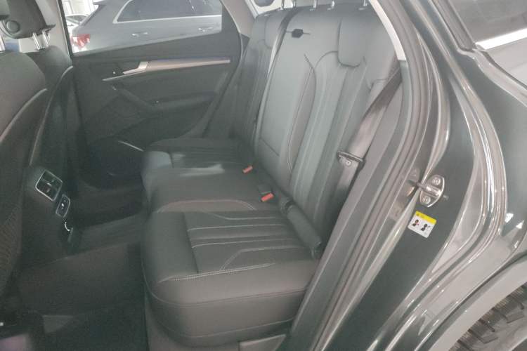 Used Audi Q5L 2022 Updated 40T Luxury Dynamic Edition Left Rear Seat