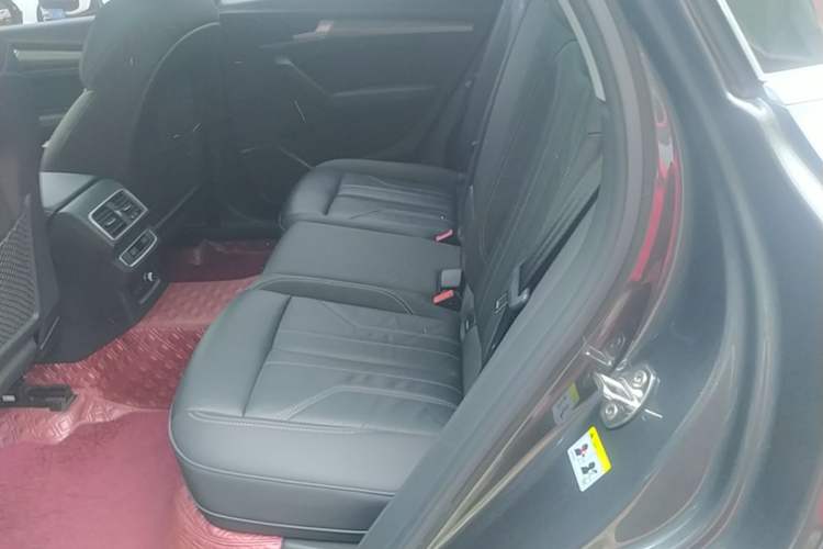 Used Audi Q5L 2022 Updated 40T Luxury Dynamic Edition Left Rear Seat