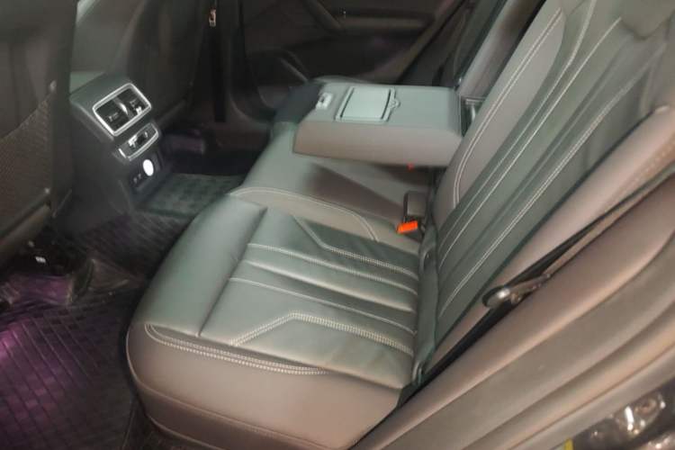 Used Audi Q5L 2022 45T Luxury Dynamic Model Left Rear Seat