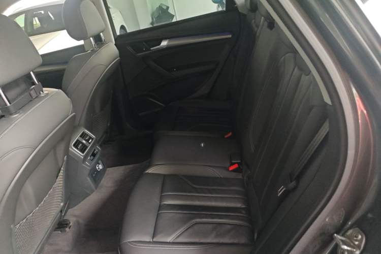 Used Audi Q5L 2022 45T Luxury Dynamic Model Left Rear Seat
