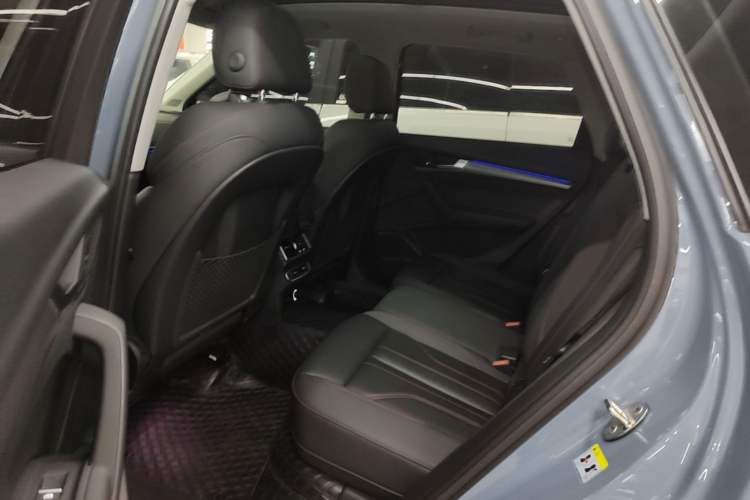 Used Audi Q5L 2022 40T RS Package Performance Model Left Rear Seat
