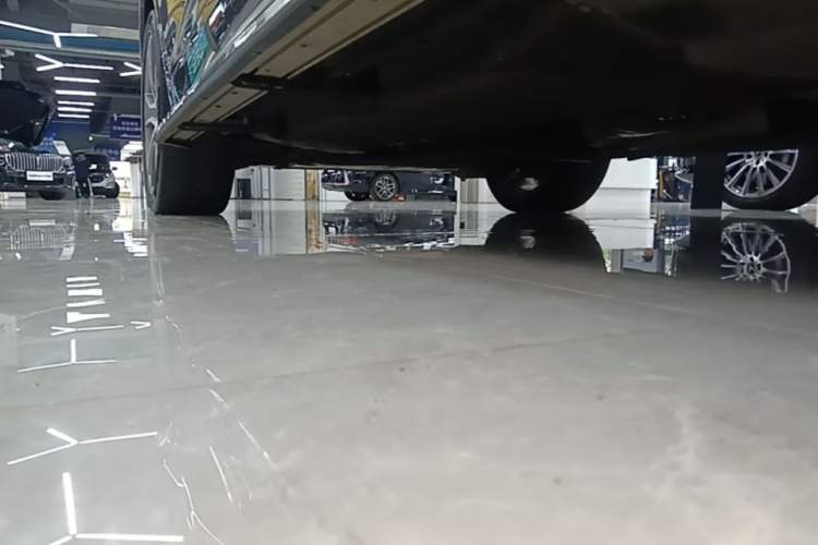 Used Audi Q5L 2022 Updated 45T Luxury Dynamic Version Left Side Sill