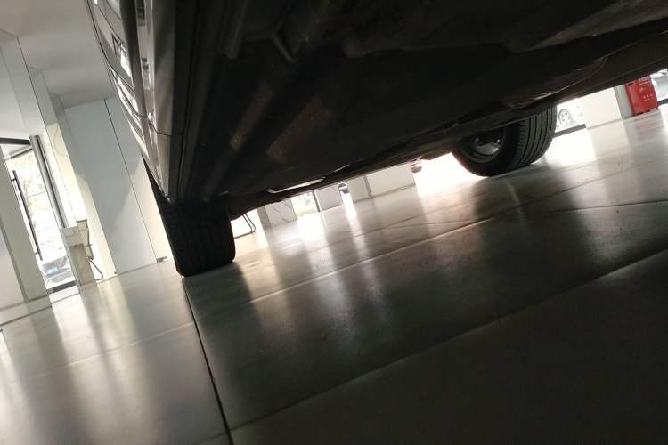Used Audi Q5L 2022 45T Luxury Dynamic Model Left Side Sill