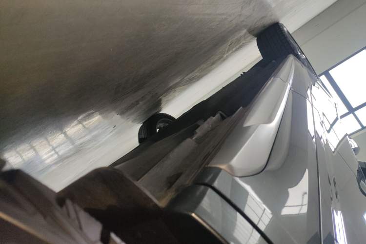 Used Audi Q5L 2022 Updated 40T Luxury Dynamic Edition Left Side Sill