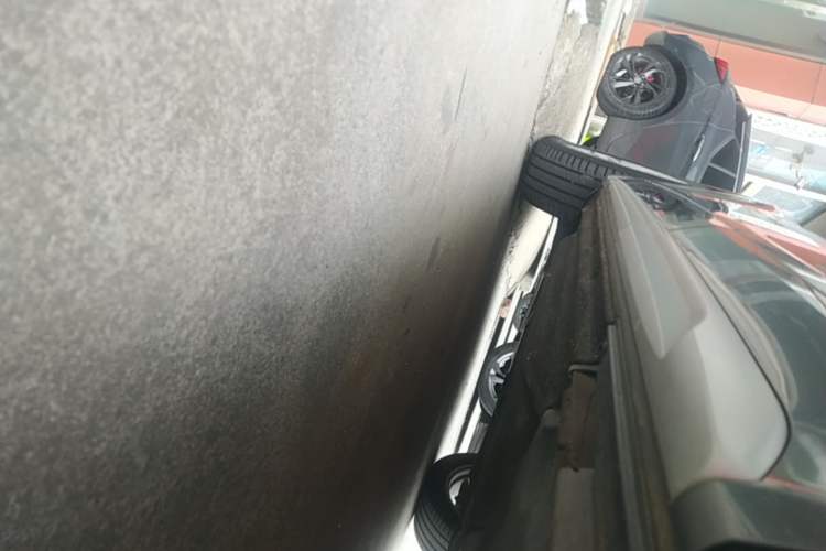 Used Audi Q5L 2022 Updated 40T Luxury Dynamic Edition Left Side Sill