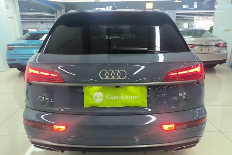 Used Audi Q5L 2022 40T RS Package Performance Model Rear
