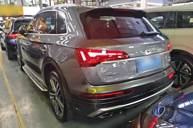 Used Audi Q5L 2022 45T Luxury Dynamic Model Rear Left 45 Deg