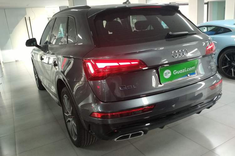Used Audi Q5L 2022 45T Luxury Dynamic Model Rear Left 45 Deg