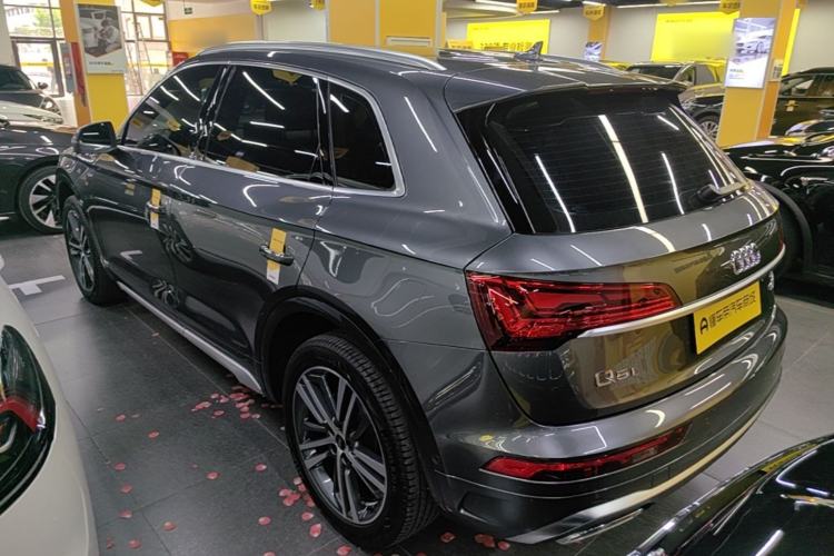 Used Audi Q5L 2022 Updated 40T Luxury Dynamic Edition Rear Left 45 Deg
