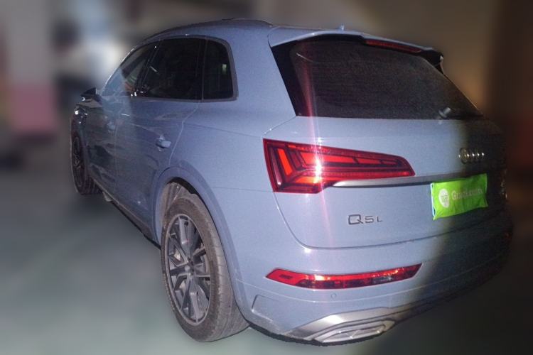 Used Audi Q5L 2022 40T Luxury Dynamic Model Rear Left 45 Deg