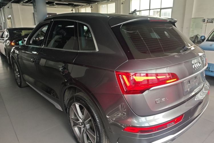 Used Audi Q5L 2022 45T Luxury Dynamic Model Rear Left 45 Deg