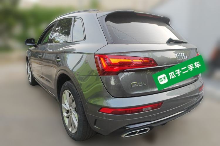 Used Audi Q5L 2022 40T Fashionable and Elegant Model Rear Left 45 Deg