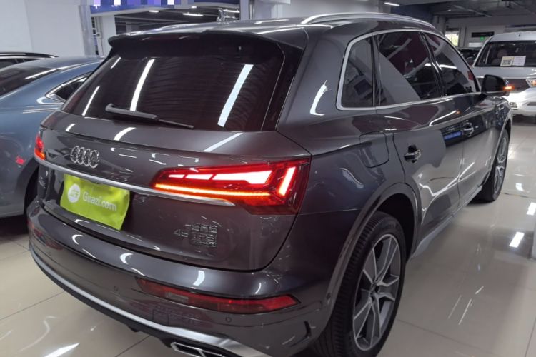 Used Audi Q5L 2022 Updated 45T Luxury Dynamic Version Rear Right 45 Deg