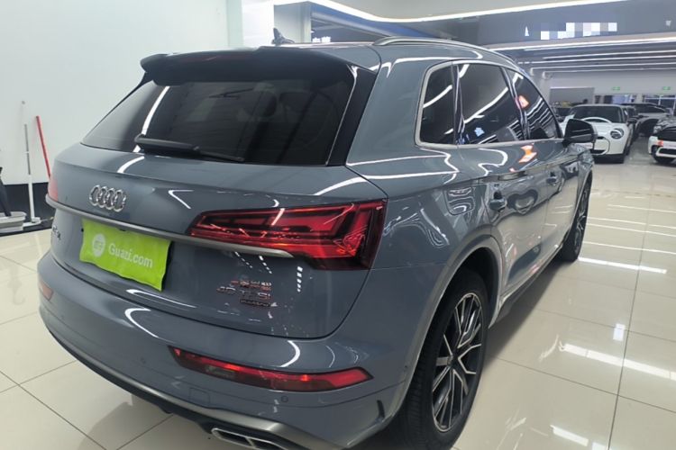 Used Audi Q5L 2022 40T RS Package Performance Model Rear Right 45 Deg